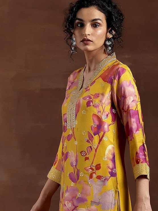 Libas Women's Silk Blend Kurta Set