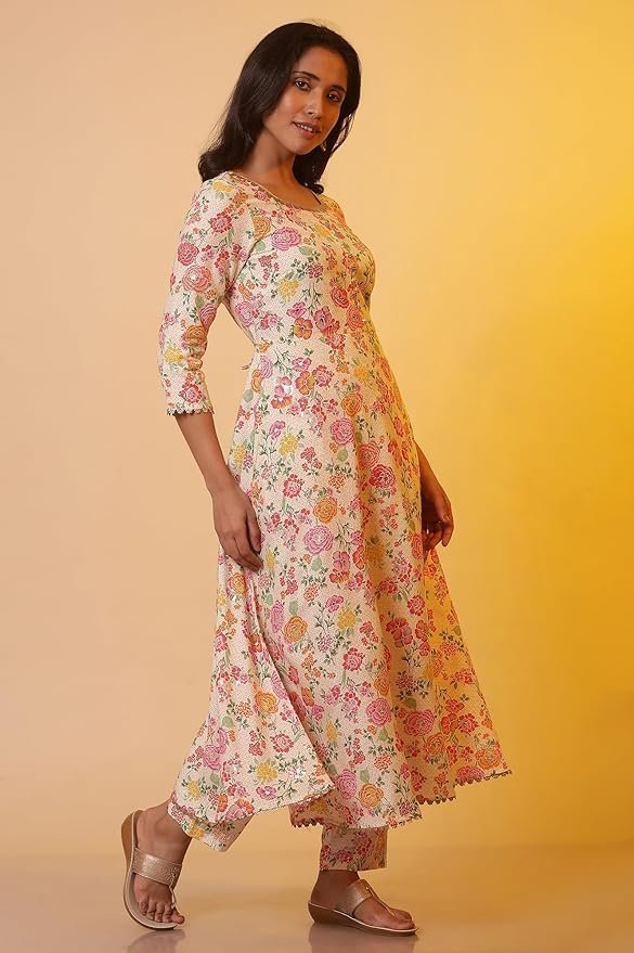 Aurelia Women White Floral Print Viscose Kurta Set with Trousers & Dupatta